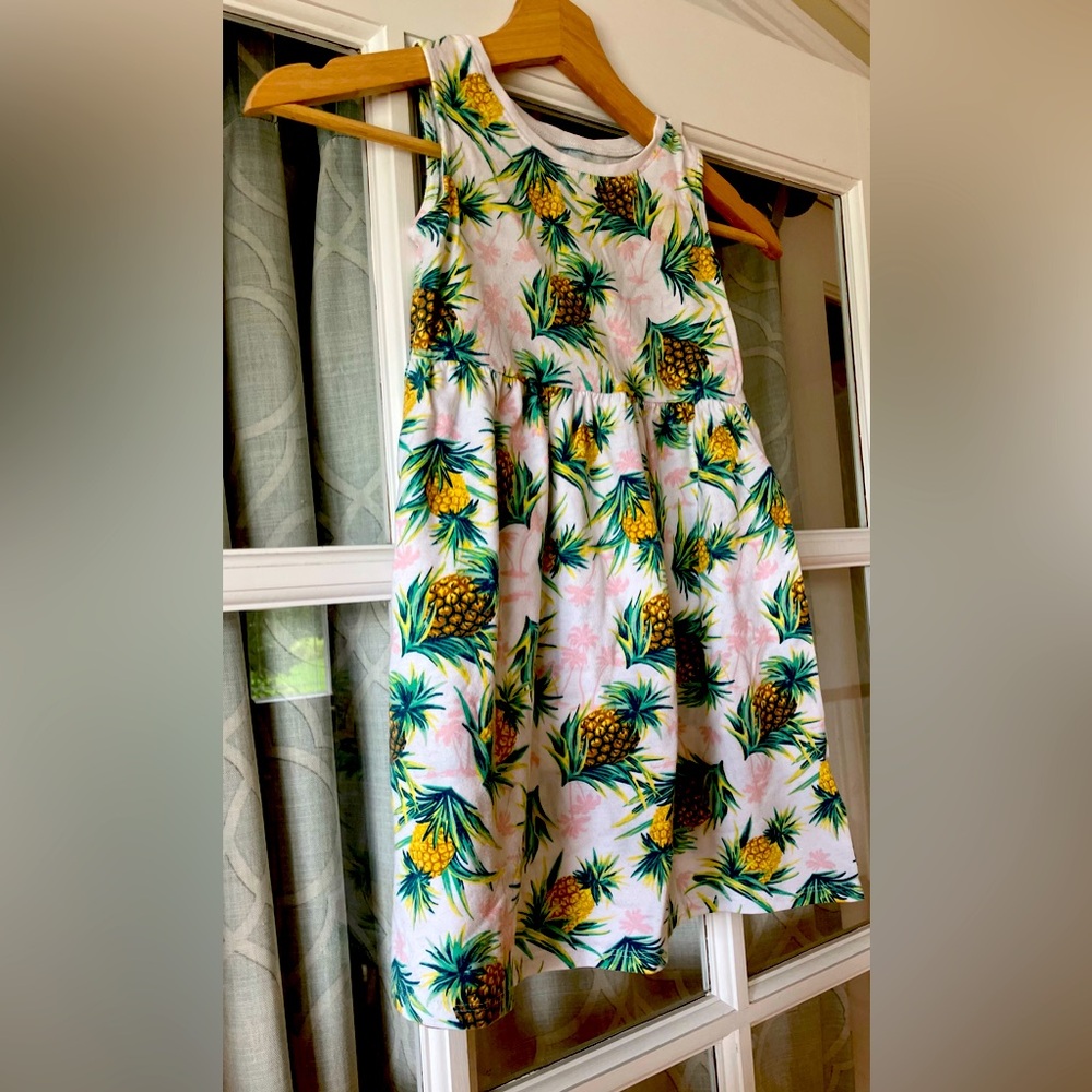 Old Navy size 5 years pineapples and palms theme dress with pink accents